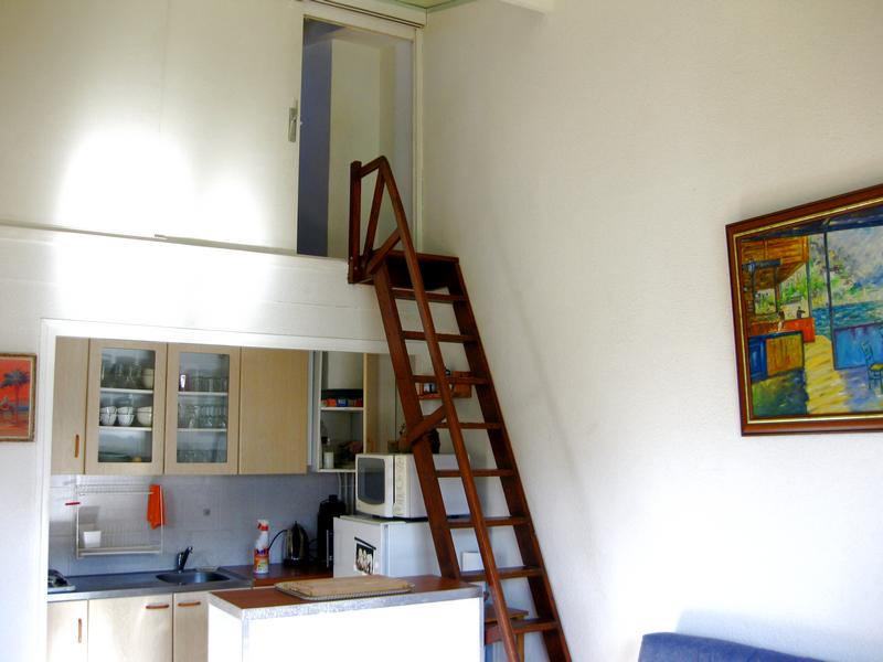 acces_mezzanine